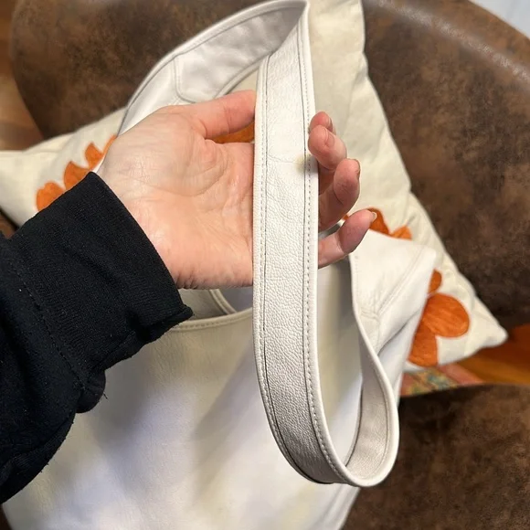 Coach white leather sling hobo - traded with a “friend”  (Style Number 27925) - Picture 11 of 16
